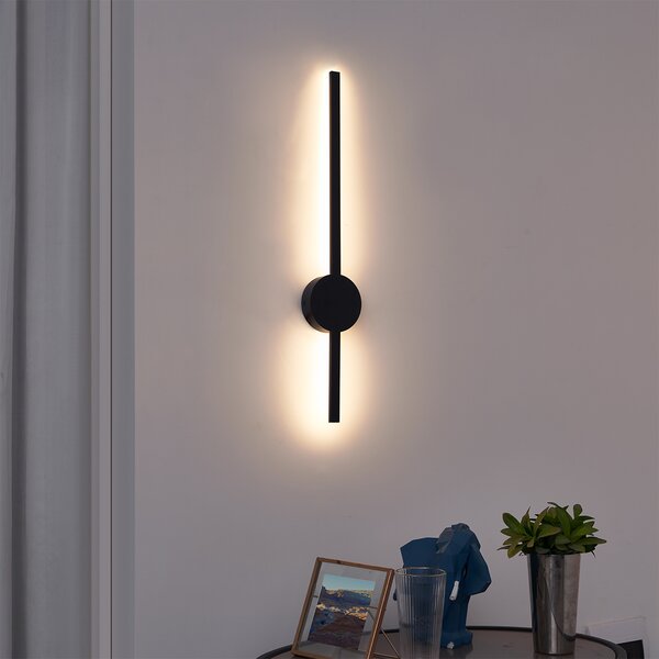 Moderné nástenné svietidlo čierne 60 cm vrátane LED - Clockwise