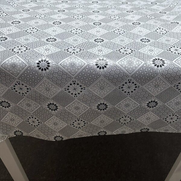 Obrus PVC 3581139, metráž, šířka 140 cm, kvetinový kaleidoskop čierno-biely, IMPOL TRADE