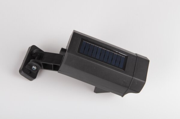 LED maketa bezpečnostnej kamery so senzorom LED/5W/5,5V IP65 + diaľkový ovládač