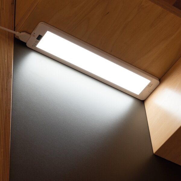 Kanlux 38120 - LED Stmievateľné osvetlenie nábytku so senzorom DAXA LED/9W/24V