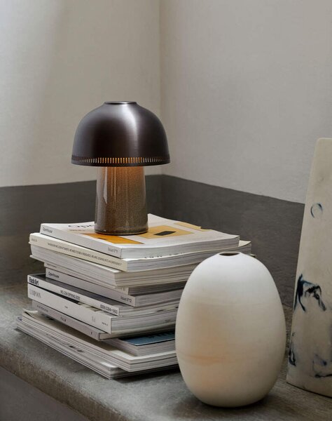 &Tradition Prenosná lampa Raku SH8, Beige Grey & Bronzed 133167A117
