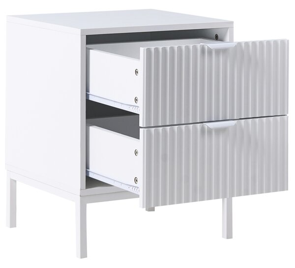 Nočný stolík s 2 zásuvkami biely MDF moderný úložný nábytok drážkovaný dizajn obývacia izba spálňa