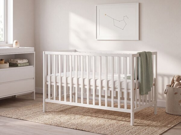 Detská postieľka biela borovicové drevo 70 x 130 cm nastaviteľná výška štandardná veľkosť minimalistický štýl detská izba