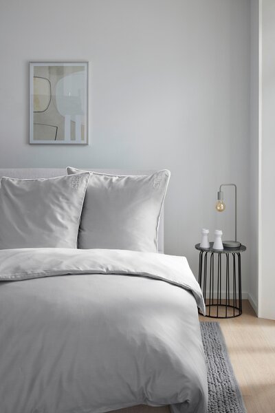 POSTEĽNÁ BIELIZEŇ, makosatén, strieborná, 155/220 cm Bugatti - Online Only bytové doplnky, Online Only