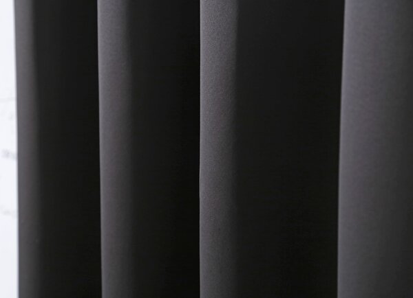 Čierny záves OXFORD 140x250 cm Zavesenie: Riasiaca páska