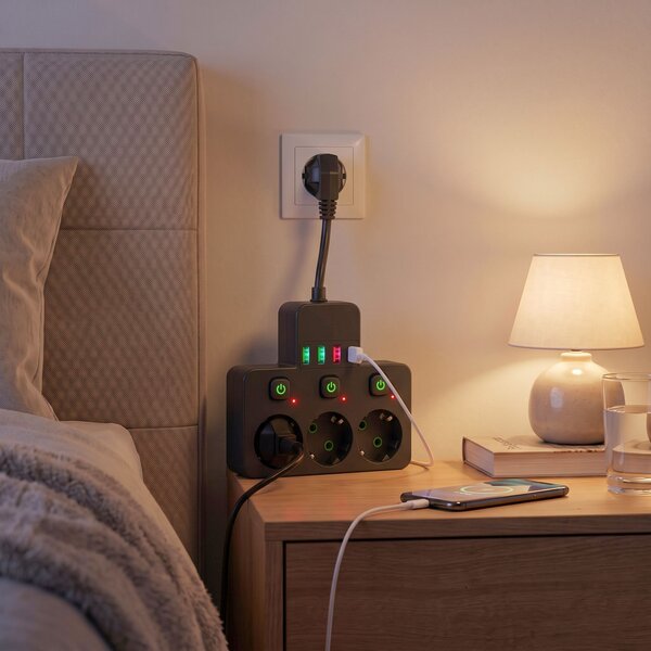 Toolight Toolight, JNH018, zásuvkový rozbočovač 3 zásuvky + 3× USB-A + USB-C s LED svetlom, čierna, OSW-56307