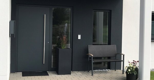 Kvetináč BLOCK, sklolaminát, výška 80 cm, antracit, outlet