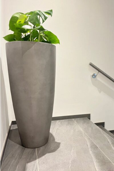 Kvetináč CITY, sklolaminát, výška 100 cm, betón design, sivý