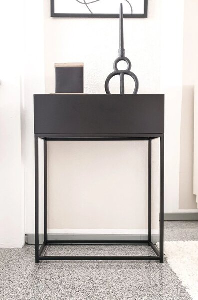 Moderný kvetináč na nožičkách STYLE, oceľ, šírka 60 cm, čierny mat