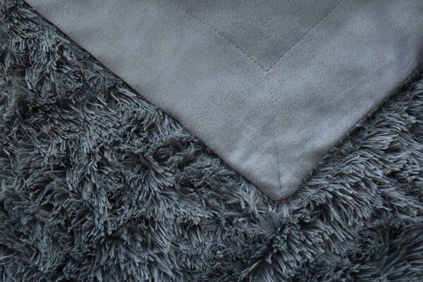 Jerry Fabrics Deka s dlhým vlasom - Čierna | 150 x 200 cm