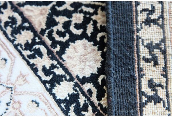 Orientálny strieborný behúň Begum 1224 schwarz 0,80 x 2,50 m