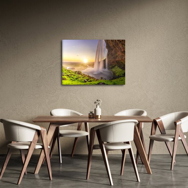 Obraz - Seljalandsfoss spoza vnútra jaskyne (70x50 cm)