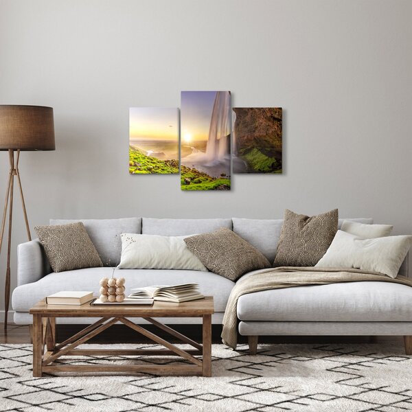 Obraz - Seljalandsfoss spoza vnútra jaskyne (90x60 cm)
