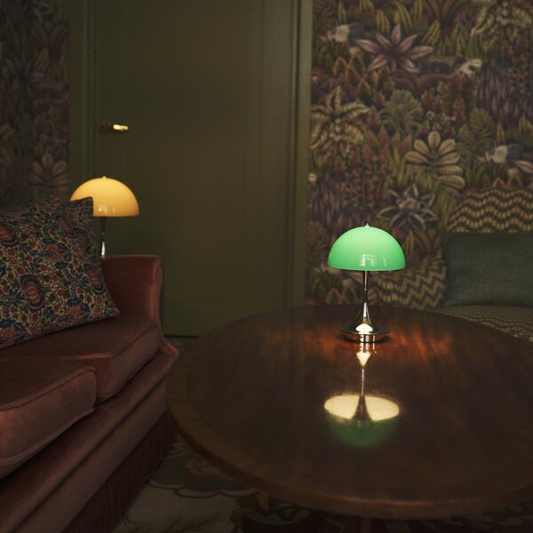 Prenosná lampa Panthella 160, Original Opal green – Louis Poulsen