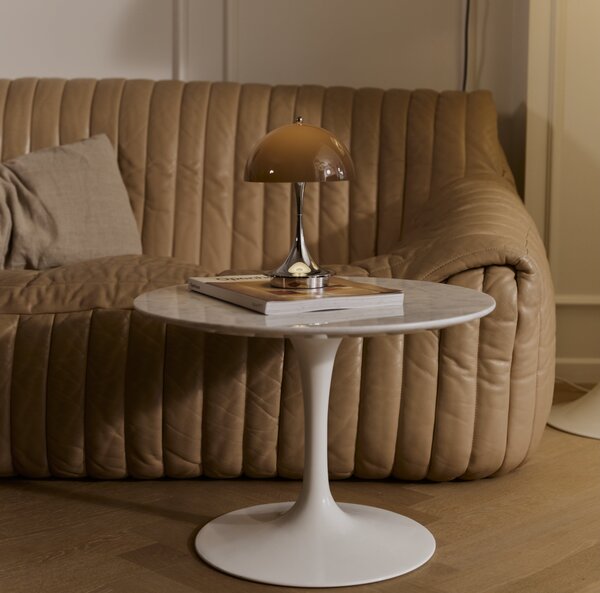 Prenosná lampa Panthella 250, Original Opal brown – Louis Poulsen