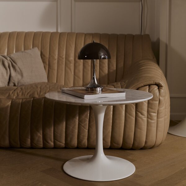 Prenosná lampa Panthella 160, Original Opal brown – Louis Poulsen