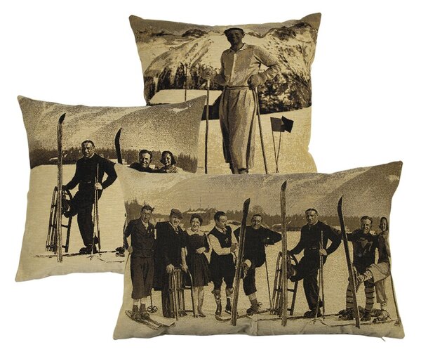 Gobelínový retro vankúš s lyžiarmi a dobovými lyžami Ski club - 45*15*46cm - Mars & More