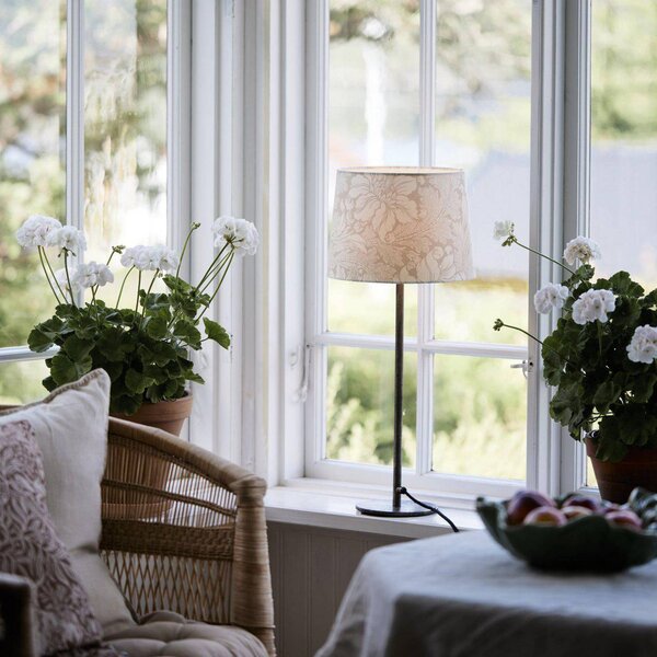 PR Home Stolová lampa BASE ACANTHUS, biela/strieborná, 58 cm, Biela / opálová, Obývacia izba / jedáleň, kov, Stojacie svietidlo