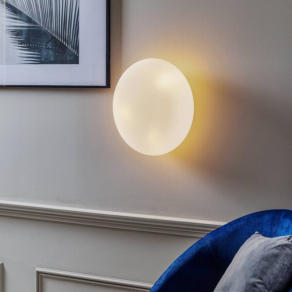 Artemide Itka sklenené nástenné svetlo IP65 Ø 35 cm, Biela / opálová, Obývacia izba / jedáleň, Sklo, Moderný, Nástenné svietidlo