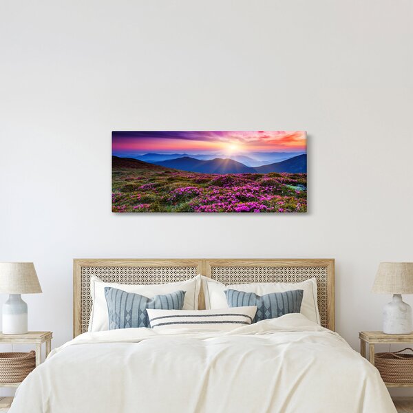 Obraz - Horská rozkvitnutá krajina (120x50 cm)