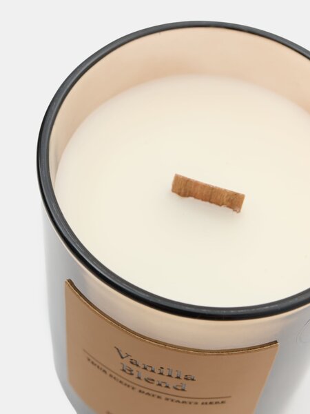 Sinsay - Vonná sviečka s prídavkom sójového vosku Vanilla Blend - béžová