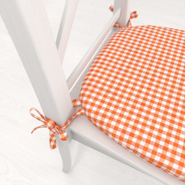 Biante Oblý podsedák Rebeka RE-006 Oranžovo-biela kocka malá - 39x37x3 cm