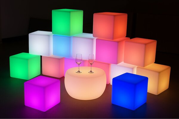 LED svietiaci stolík/taburet, 60x60x60 cm