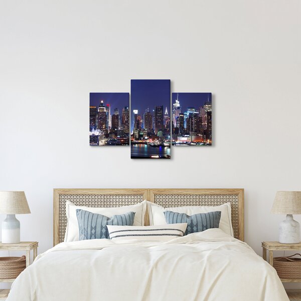 Obraz - Osvetlené New Yorské mrakodrapy (90x60 cm)