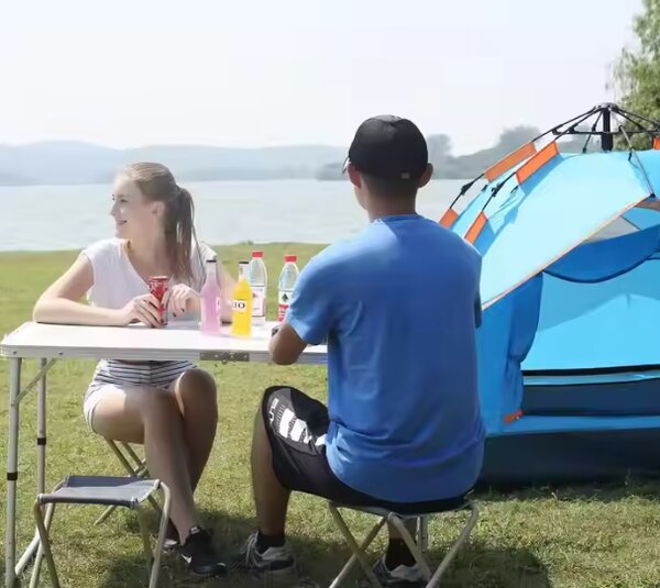 Lean Toys Skladací záhradný nábytok biely – 1 stôl, 4 stoličky