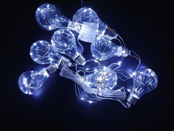 Vianočná svetelná reťaz s 8 žiarovkami, 80 LED, 3m, studená biela