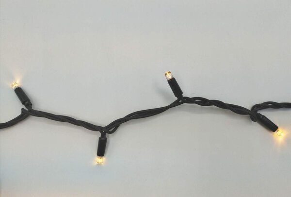 Vonkajšia LED vianočná reťaz PROFI, čierny kábel, teplá biela, 10m, 100 LED