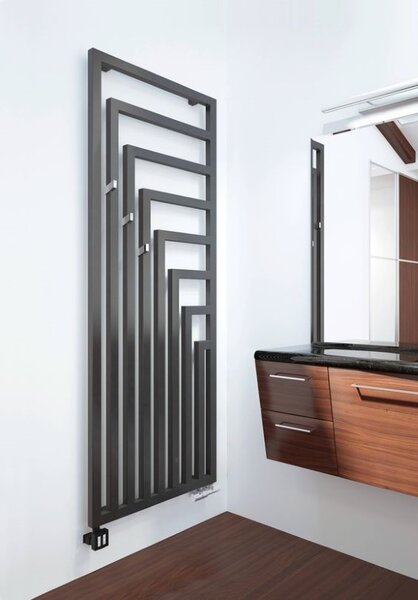 Terma Angus V 1300x440 vodný radiátor Metallic Black ZX