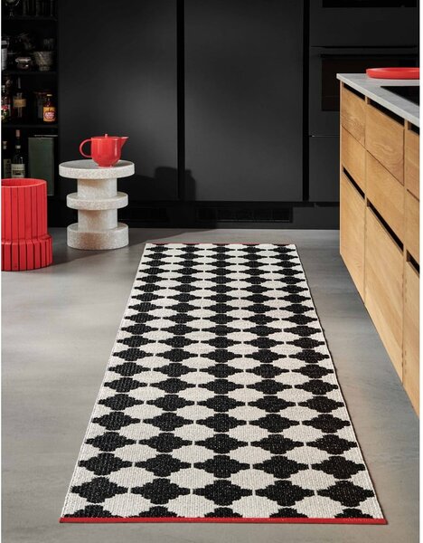 Čierno-biely vnútorný a vonkajší behúň 70x300 cm Marre Black Coral – Pappelina