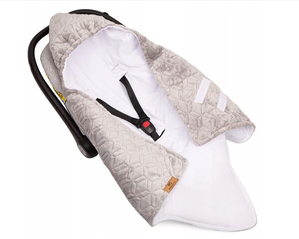 Vulpi Velvet zavinovacia deka do autosedačky, vajíčka 85x85