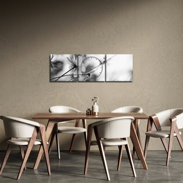 Obraz - Čiernobiele kvety (s hodinami) (90x30 cm)