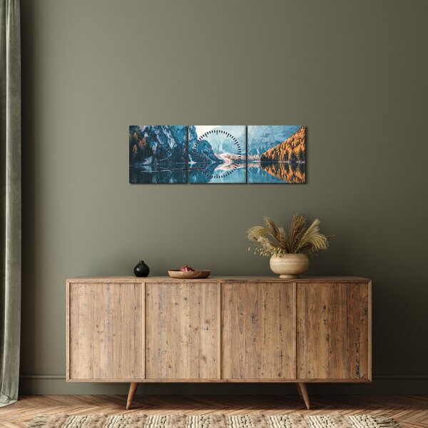 Obraz - Lode na jazere Braies (s hodinami) (90x30 cm)