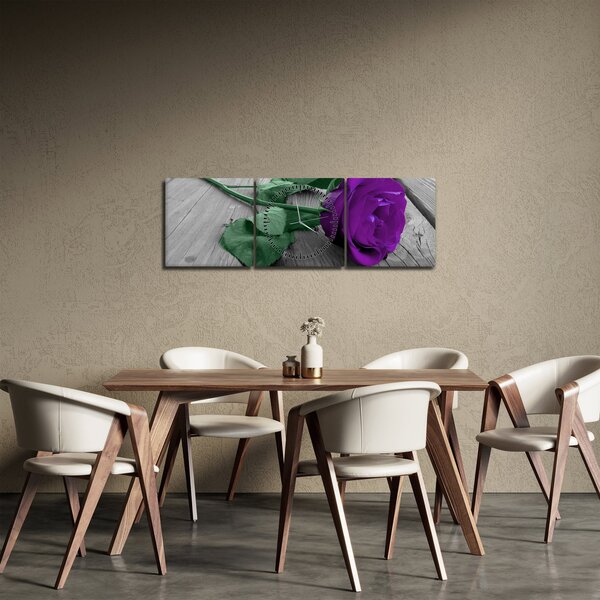 Obraz - Fialová ruža so zelenou stonkou (s hodinami) (90x30 cm)