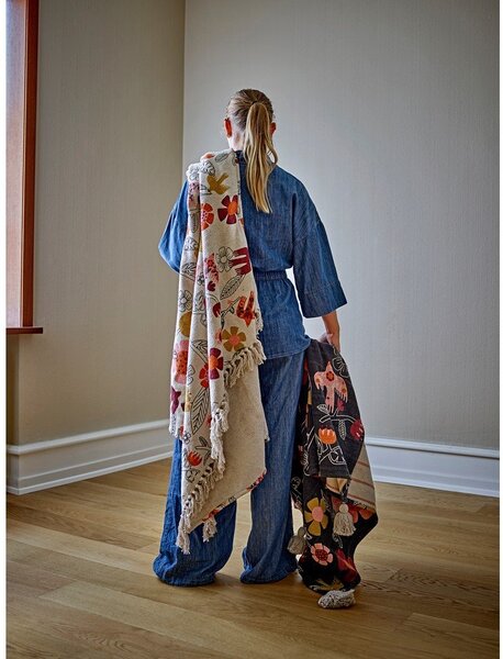 Deka s prímesou bavlny 130x160 cm Vivielle – Bloomingville