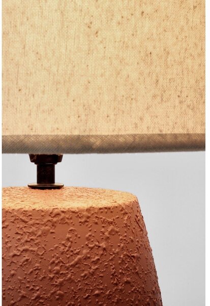 Keramická stolová lampa v terakotovej farbe s textilným tienidlom (výška 41,5 cm) Irvin – Yes Everyday