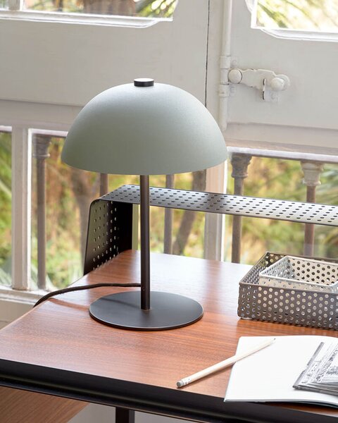 MUZZA Kovová stolná lampa Alyela zelená