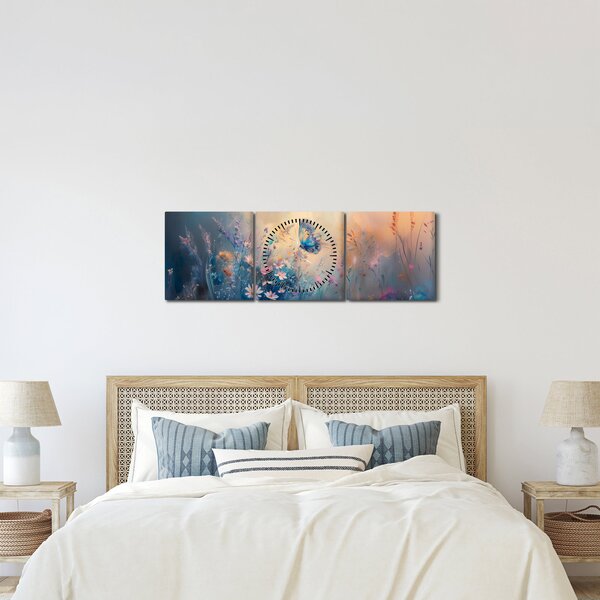 Obraz - Lúka s motýľom (s hodinami) (90x30 cm)