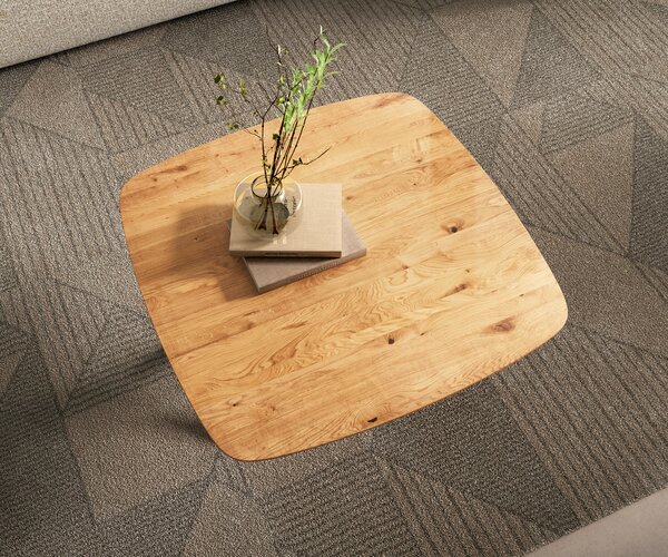 DELIFE Konferenčný stolík Edge zaoblený tvar 90x90 cm dub prírodný švajčiarska hrana Sarity kov čierna