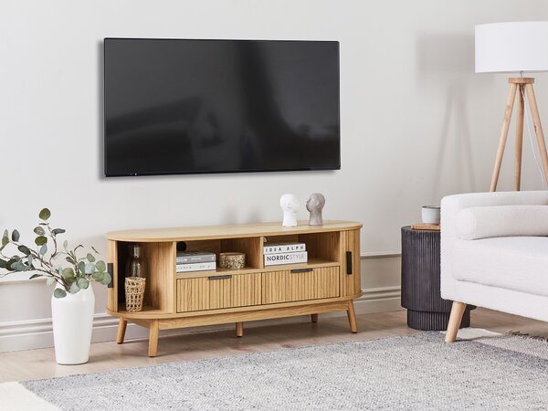 TV stolík svetlé drevo drevené nohy z masívu MDF posuvné dvierka 2 police 2 zásuvky obývacia izba