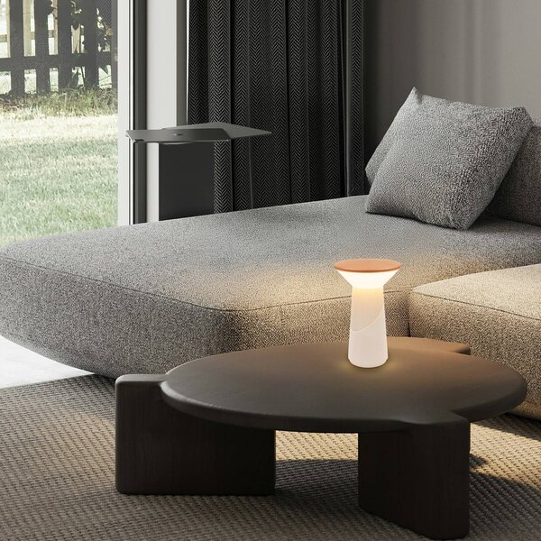 Stolová LED lampa na batérie Pilia, hnedá/svetlošedá, výška 24 cm, IP44, Obývacia izba / jedáleň, Plast, Moderný, Stojacie svietidlo