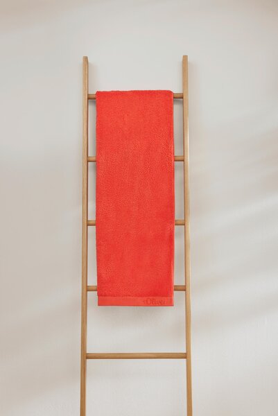 UTERÁK, 70/140 cm, červená S. Oliver - Kúpeľňový textil