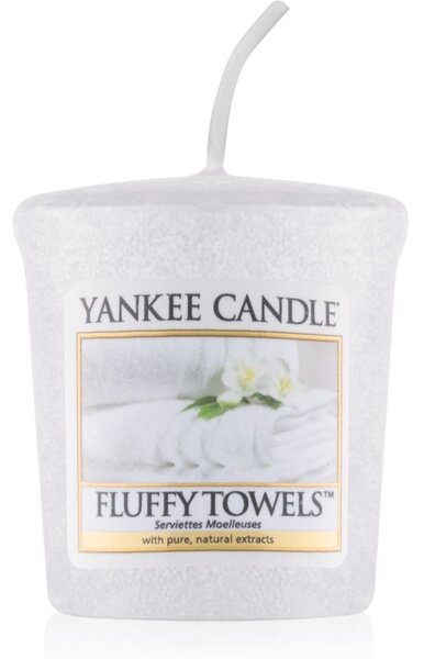 Yankee Candle Fluffy Towels votívna sviečka 49 g