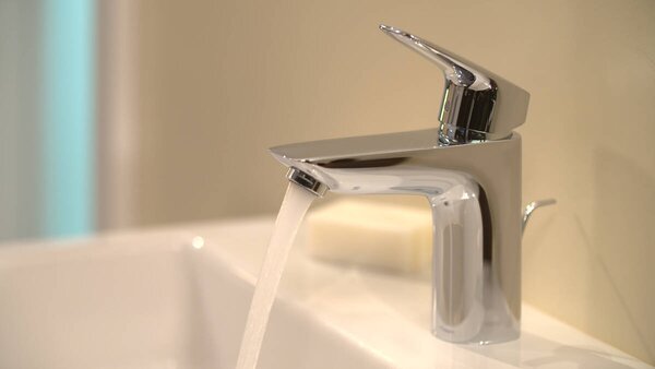 Hansgrohe Logis - Umývadlová batéria 100 s odtokovou súpravou s tiahlom, chróm 71100000
