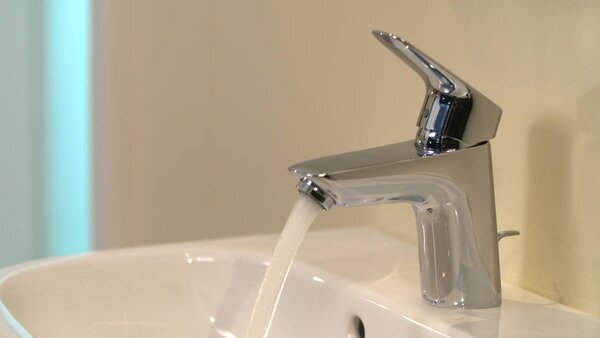 Hansgrohe Logis - Umývadlová batéria 70 s odtokovou súpravou s tiahlom, chróm 71070000