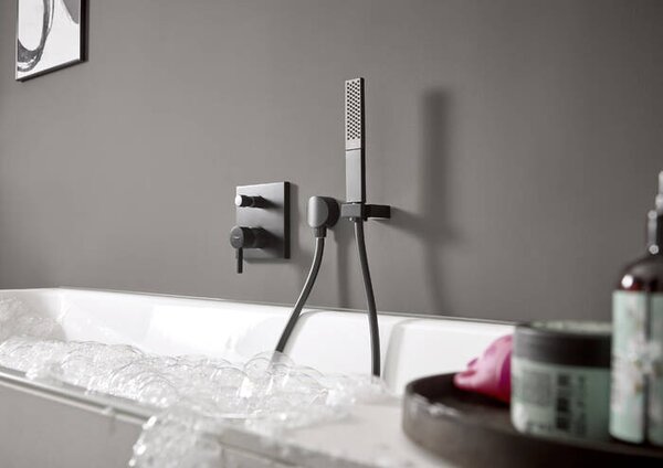 Hansgrohe Rainfinity - Tyčová ručná sprcha 100 1jet, matná čierna 26866670