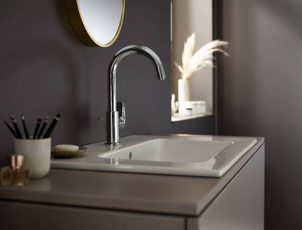 Hansgrohe Vernis Blend - Umývadlová batéria s otočným výtokom a odtokovou súpravou s tiahlom, chróm 71554000